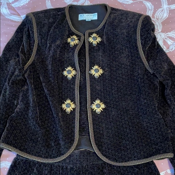 St John Velvet Suit - Picture 2 of 3